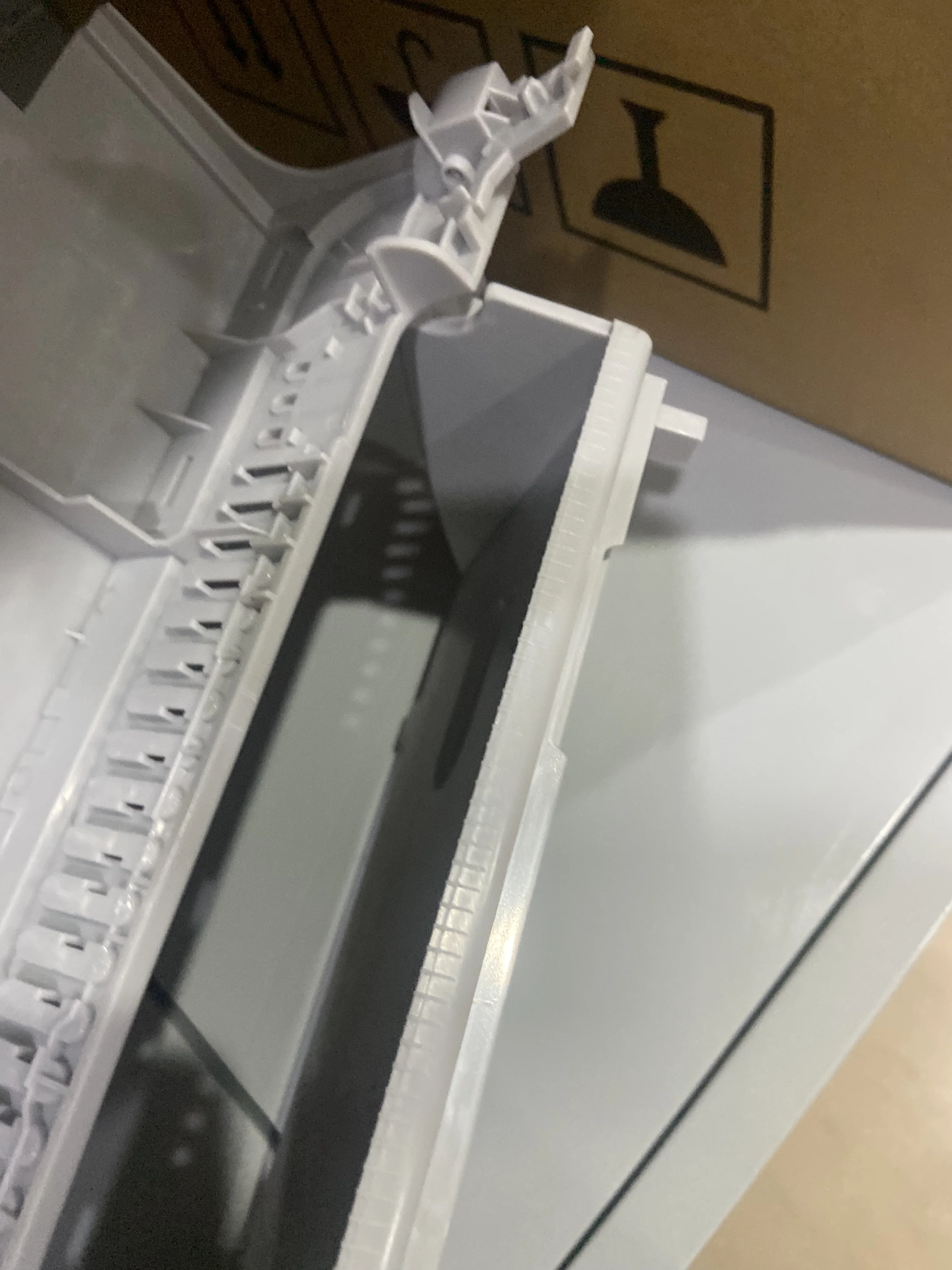 

1pc Cartridge Door Face Down Cover Assembly for HP LaserJet Pro P1102 P1102w P1105 P1106 P1107 P1108 P1005 P1006 P1007 1008 1102