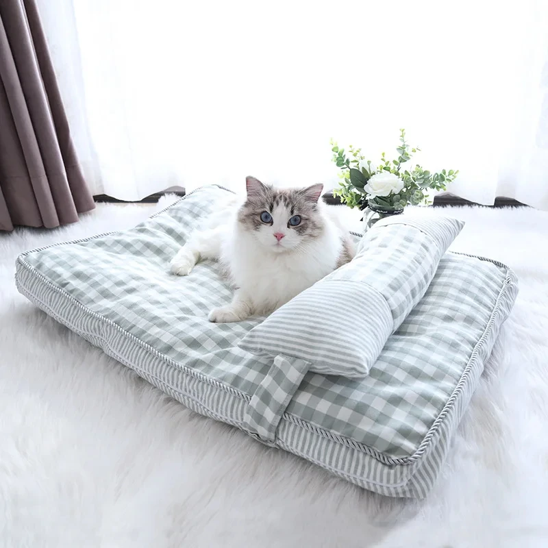 Pet Cat Bed Cushion Soft Lounger Pet Bed House for Dogs Cats Cozy Sleeping Sofa Warm Puppy Kennel Mat Dog Mattress Pet Supplies