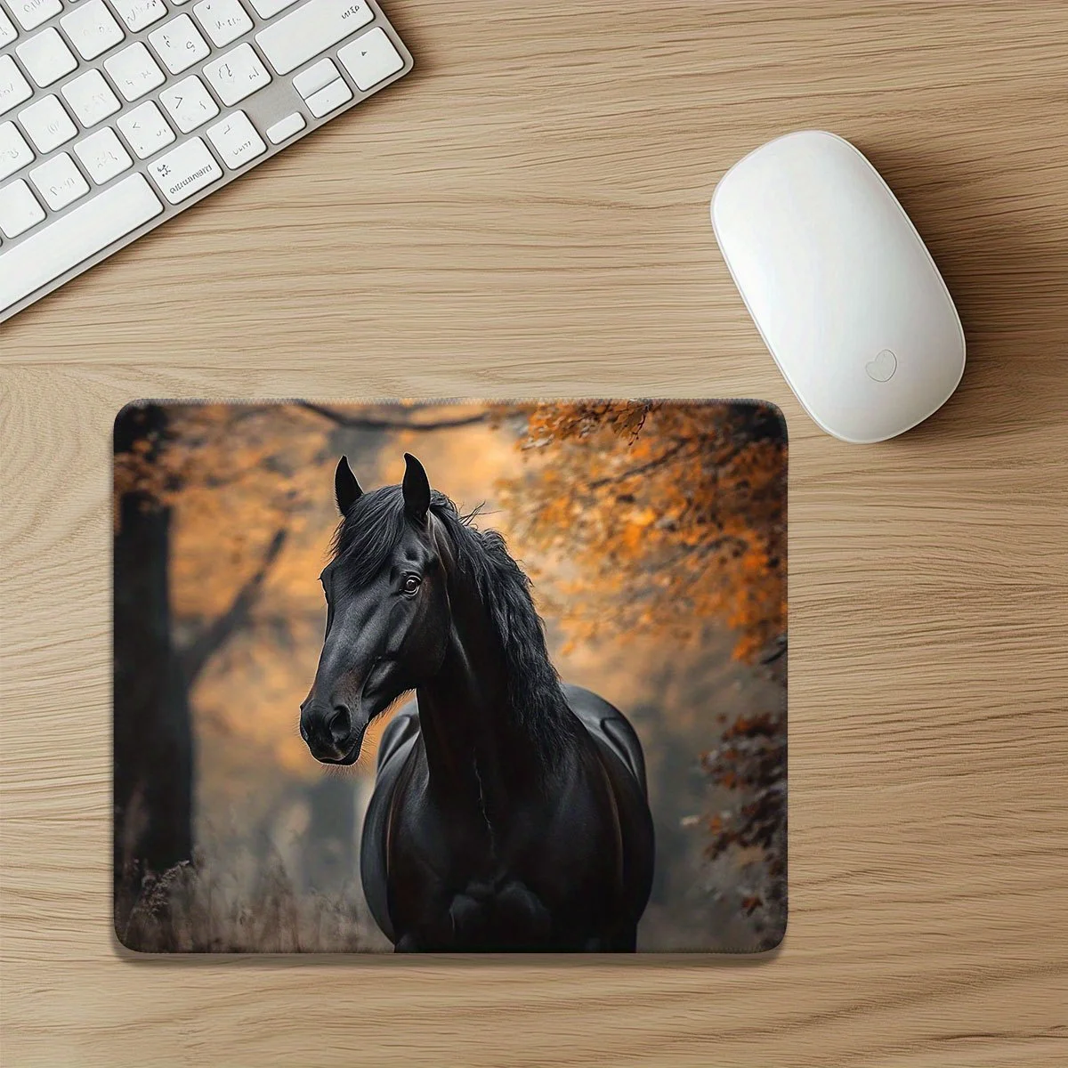 

Black racehorse pattern game mouse pad, anti-slip rubber base, washable, suitable for dental, office decoration and home use