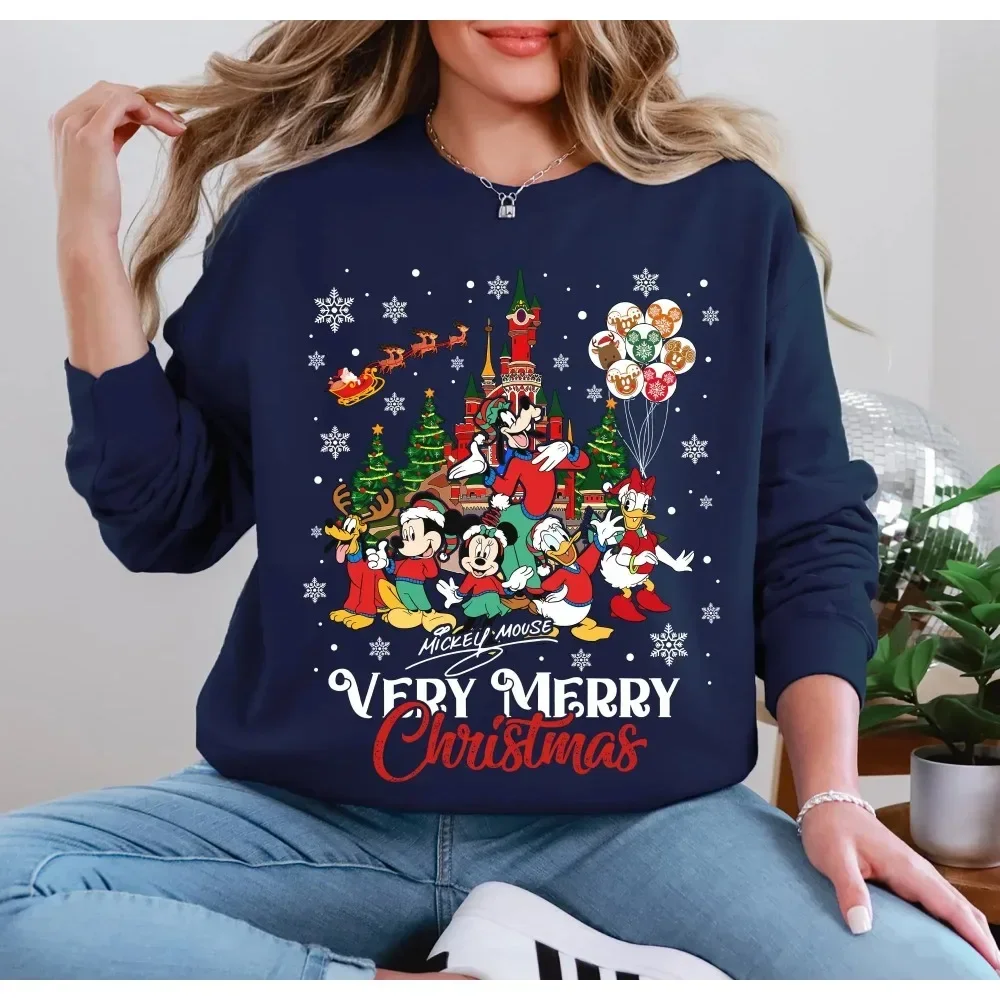 

Christmas Disney 2025 New Hot Round Neck Sweatshirt Boys Girls Autumn Winter Family Matching Clothes Oversized Sweater Loose