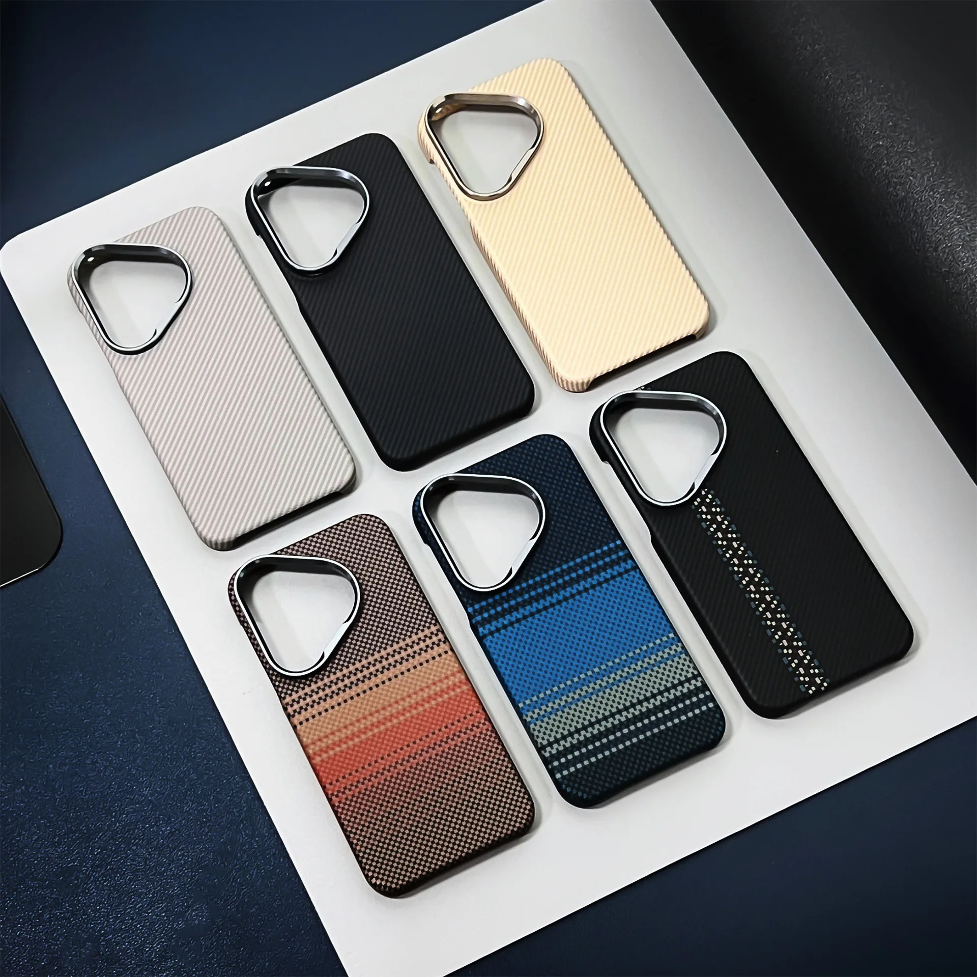 

Fiber texture is suitable for Huawei Mate70 Pro magnetic mobile phone case Pura70 metal frame half pack.