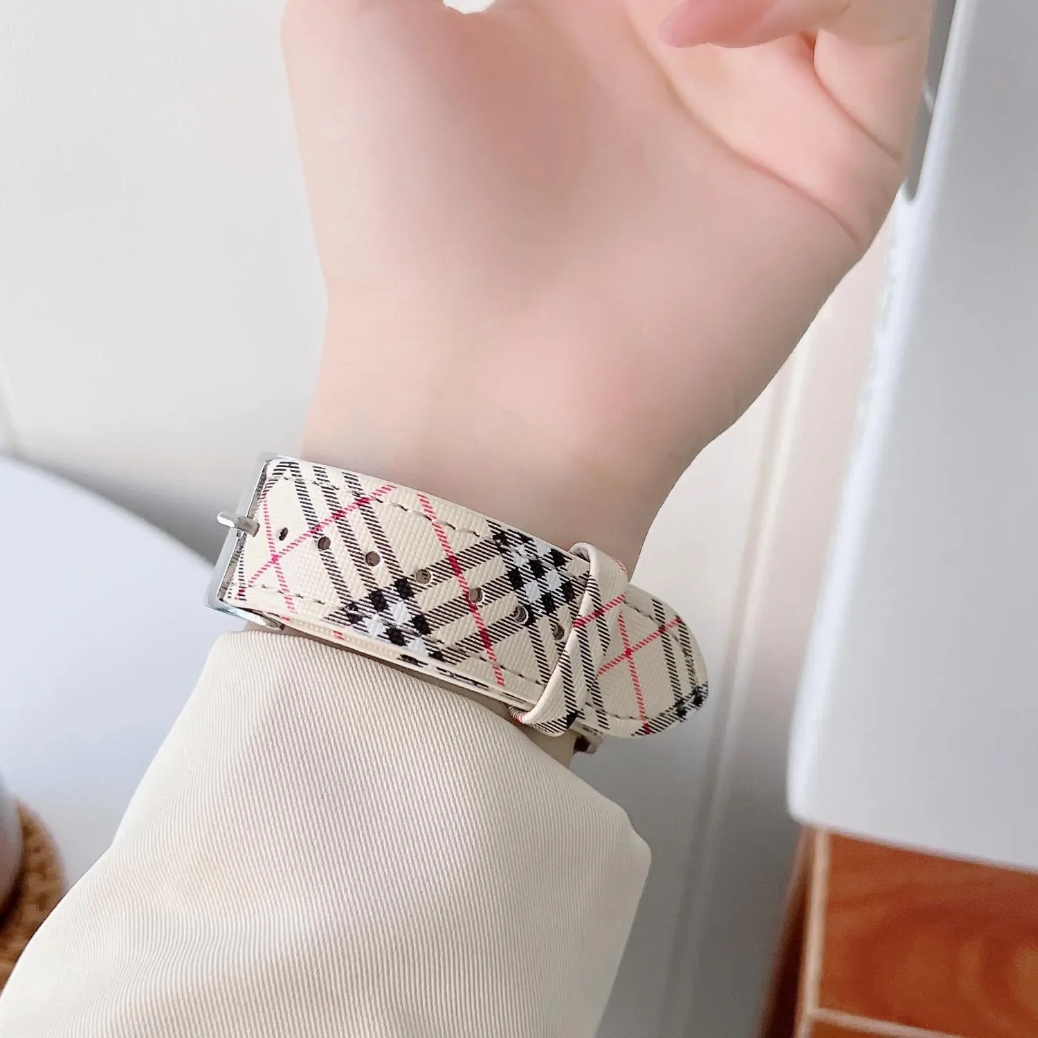 Fashionable Plaid Pattern Apple Watch Band Suitable For S87iwatch Wristband 123456 Model Se