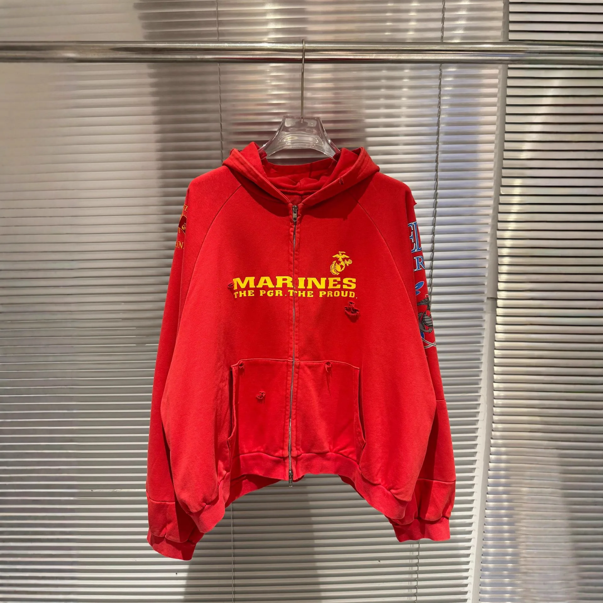 

Red 25SS Project G/R 2026 High Street Autumn Winter Patchwork Ripped Zipper Hoodie Jacket Embroidered Hoodie Pullover