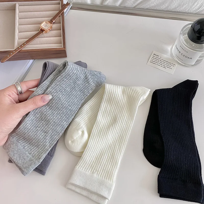 1/4 Pairs  Solid color Pattern Women Man Unisex Couples Sports Socks Women Mid To Small Leg Socks Knee High Stocking