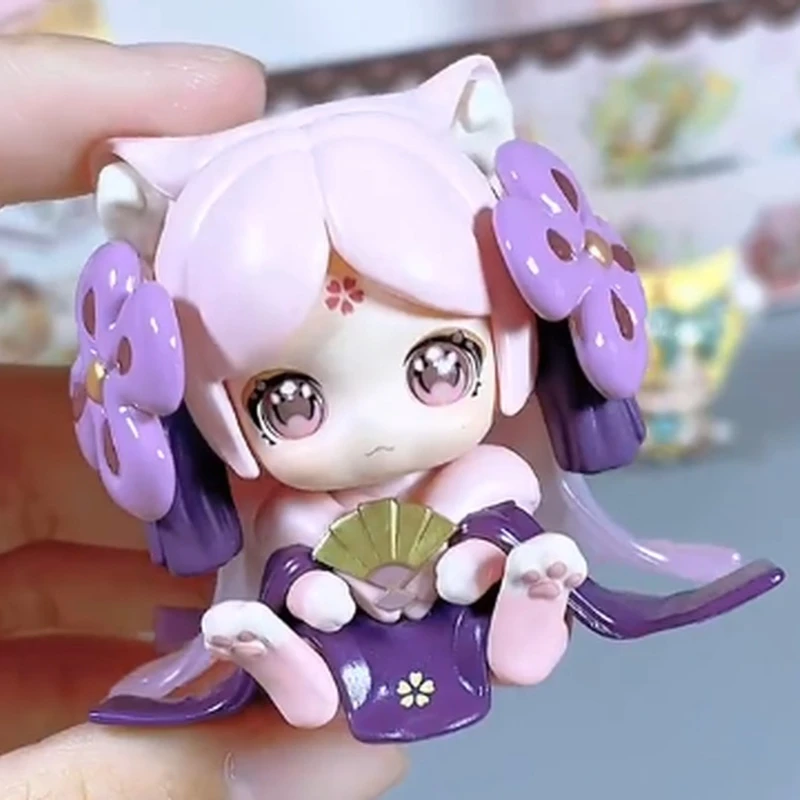 

Adorable Cat Figurine MONI Kitten Office Series Blind Box - Trendy Desktop Decoration Cute Plaything Gift