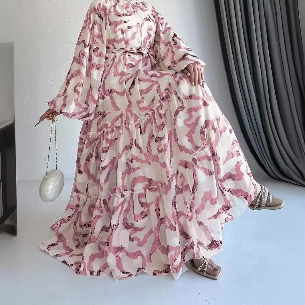 Middle Eastern Muslim Women\'s Long Gowns, Arabic Abayas, Printed Long Trousers with Belts, Fashionable and Elegant Dresses.