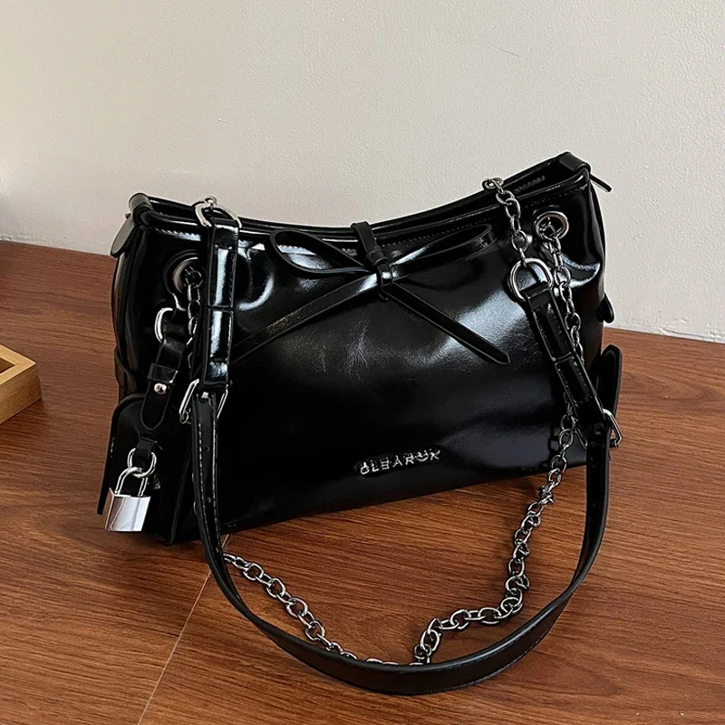 

Women's Chains Single Shoulder Bag Chic French Style Bow Letter Design Crossbody Bags 2025 New Fashion Versatile Messenger Pack