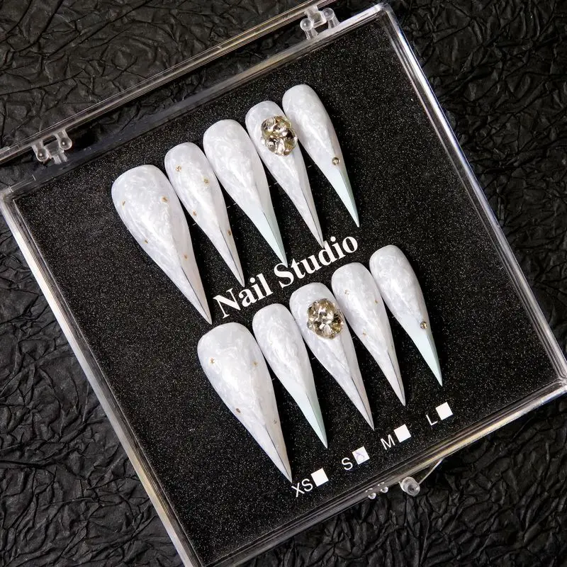 Handmade White Swirl Stiletto Press On Nails Inlaid Big Rhinestone Light Green French Fake Nail Tips Reusable Long Pointed False