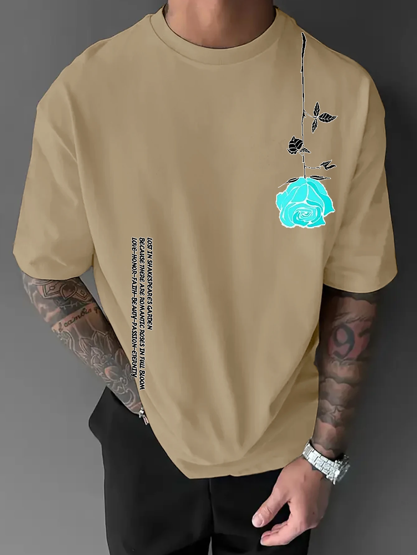 Men Oversized Crew Neck T-Shirt, Red Rose Vertical Text Shakespeare Garden Graphic Short Sleeve Tee, Gothic Romantic Streetwear