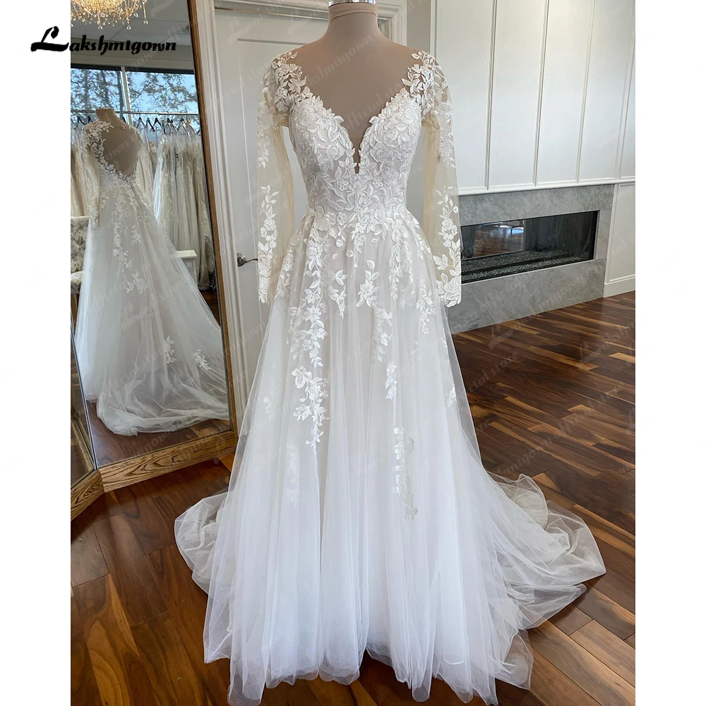 

Lakshmigown A-Line V-Neck Long Sleeves Wedding Dress for Beach Bead Appliques Backless Sweep Train Party Dresses for Wedding