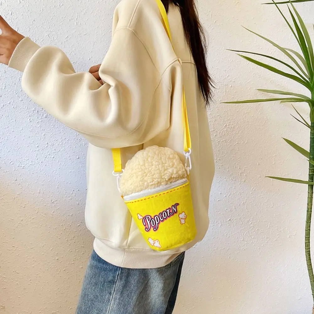 

Индивидуальная сумка через плечо с рисунком попкорна, регулируемый ремень, забавная сумка через плечо с попкорном, плюшевая мягкая креативная сумка-ведро для путешествий