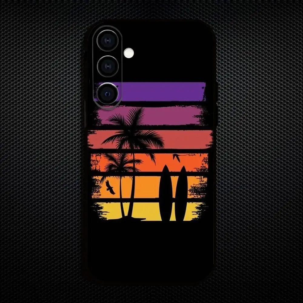 Etui na telefon Surfing At The Beach do Samsung Galaxy A73, A72, A71, A70, A53, A52, A51, inne miękkie czarne etui