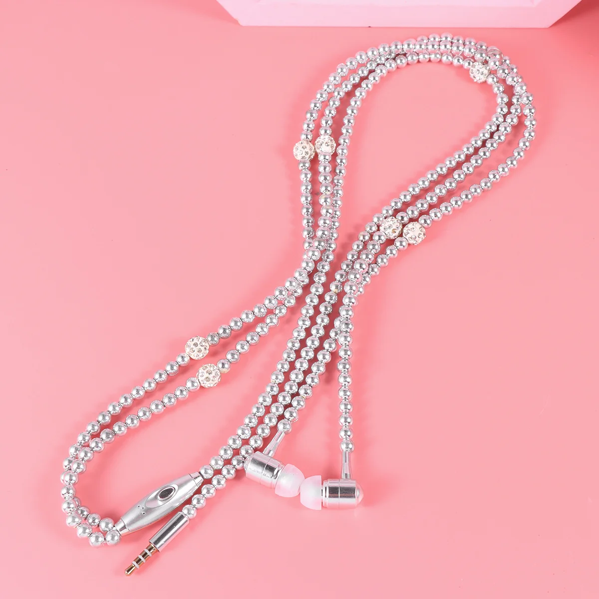 

Pearl Chain Design In Ear Headphones Noise Isolating Comfort Fit For Sports Running Travel Gym Earphone With Mic In Ear