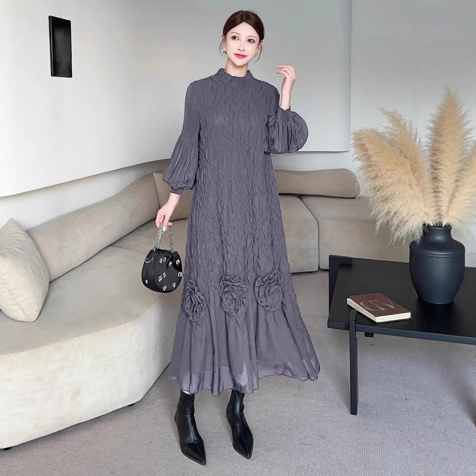 Miyake plissé 2025 nouvelle robe ample grande taille femmes à manches longues automne et hiver tempérament à la mode longue jupe de Base