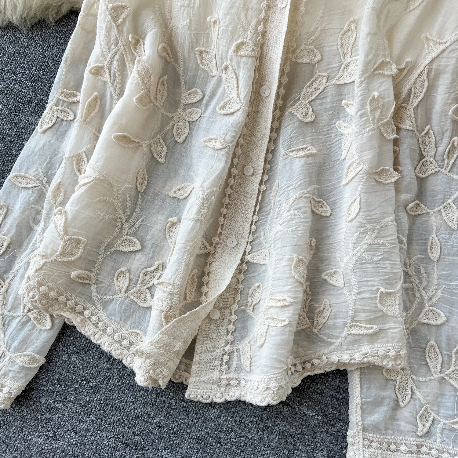 Vintage Elegant Embroidery Long Sleeve Blouse Fashion Single Breasted sweet Shirt  Casual Chic Top Fairy  Summer Women