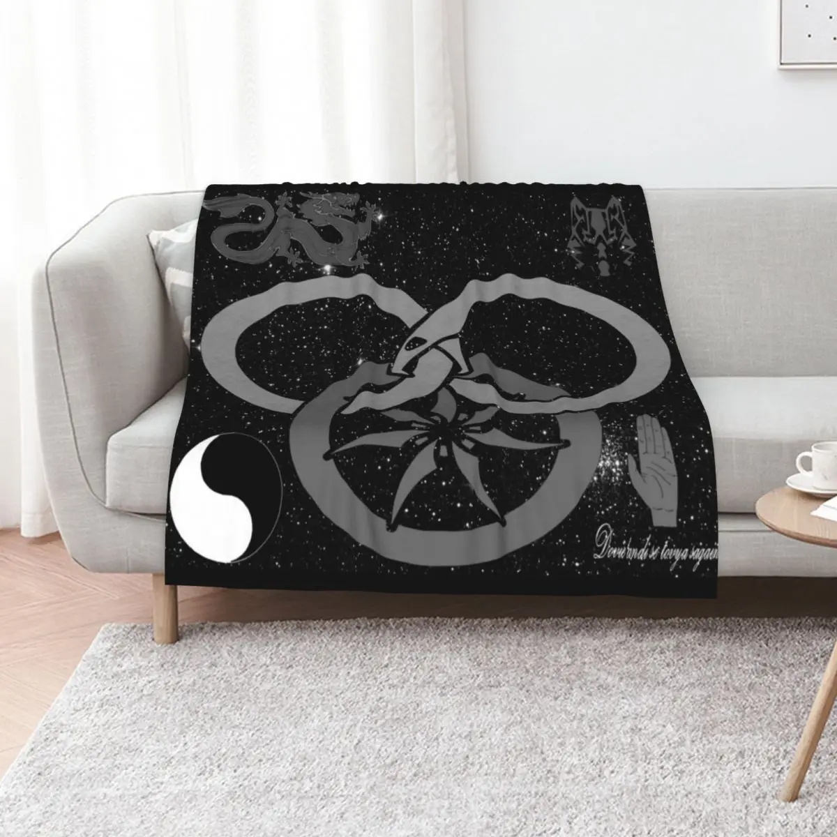 

Wheel of Time - Tel'aran'rhiod and symbols - black and white Throw Blanket Single Luxury Brand Blankets