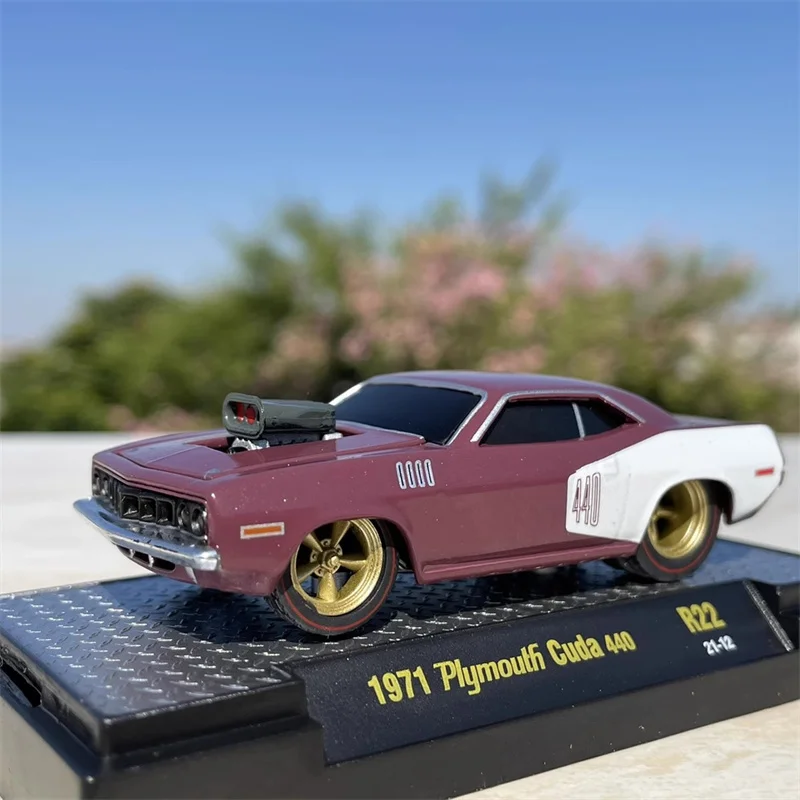 Modelo a escala 1:64, aleación fundida, coche deportivo 1971, juguetes de Metal, motor de modificación violenta de carreras, exhibición de colección de regalos de vehículo