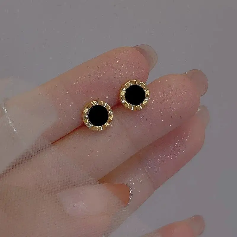 Classic Black Round Small Stud Earrings for Women Golden Color Simple Geometry Girls Trendy Earrings Punk Jewelry Gift