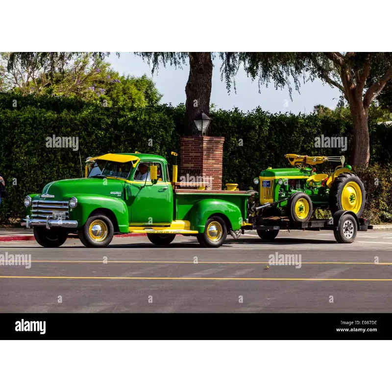 

Diecast ERTL 1:16 Scale 60 Chevy Pickup Tractor Alloy Car Model Collectible Toy Gift Souvenir Display Ornament