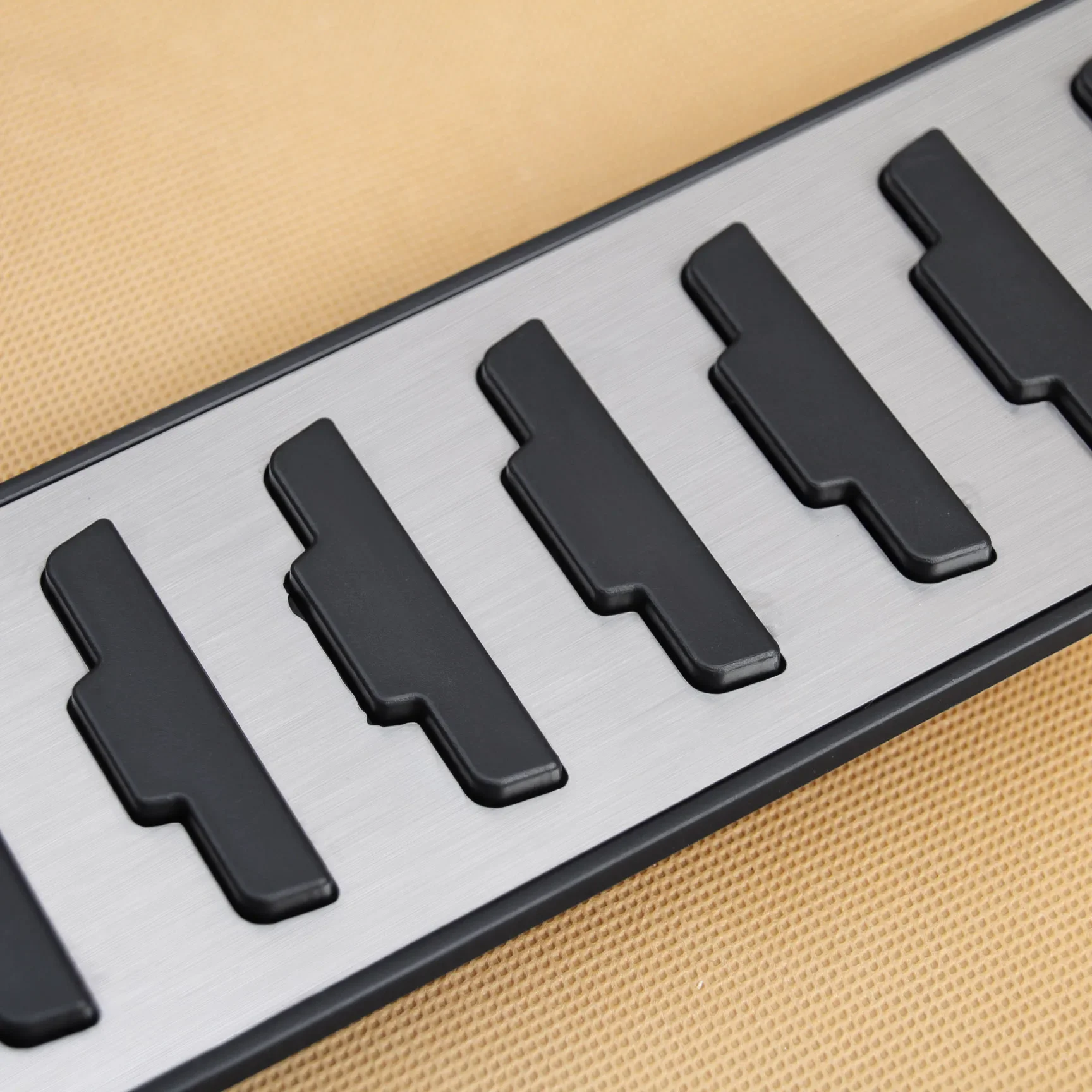 Steel Foot Rest Dead Pedal Pad Cover Trim For Range Rover Evoque Discovery Sport Jaguar E-Pace