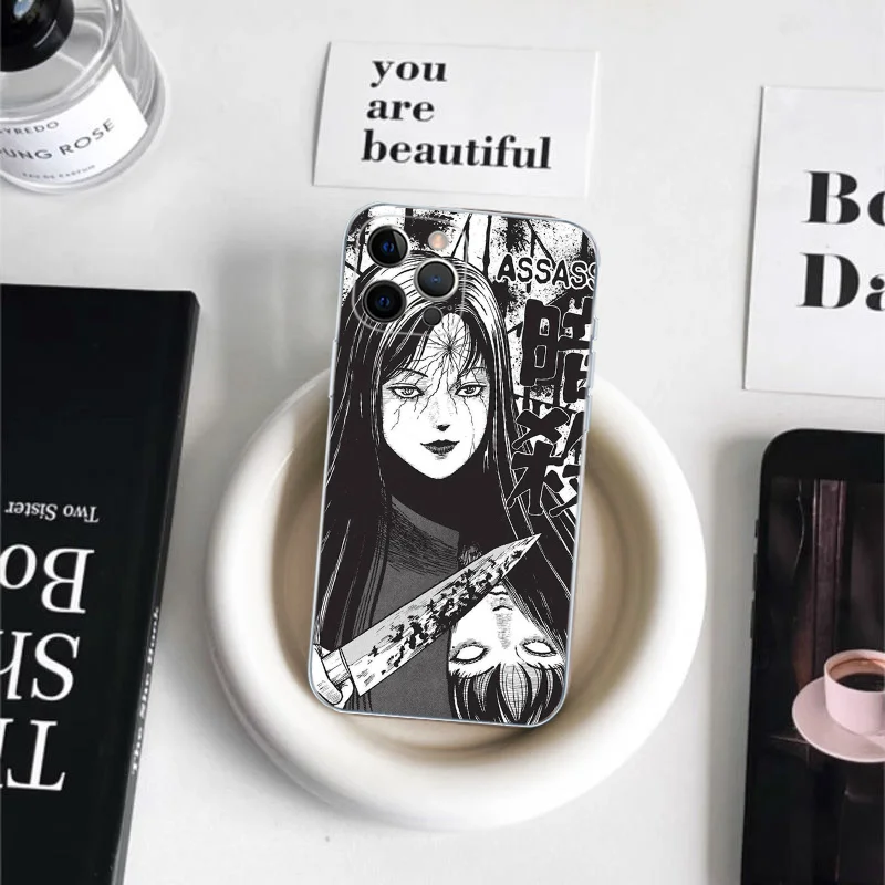 Black Junji Itos Tomies Phone Case For iPhone 15 14 11 12 13 Mini Pro XS Max Cover 6 7 8 Plus X XR SE 2020 Funda Shell