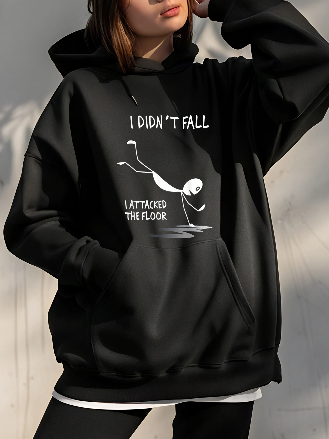 Hoodie Lucu Aku Tidak Jatuh Aku Menyerang Lantai Print Sweatshirt Kasual Streetwear Wanita Ukuran Besar Hooded Pullover