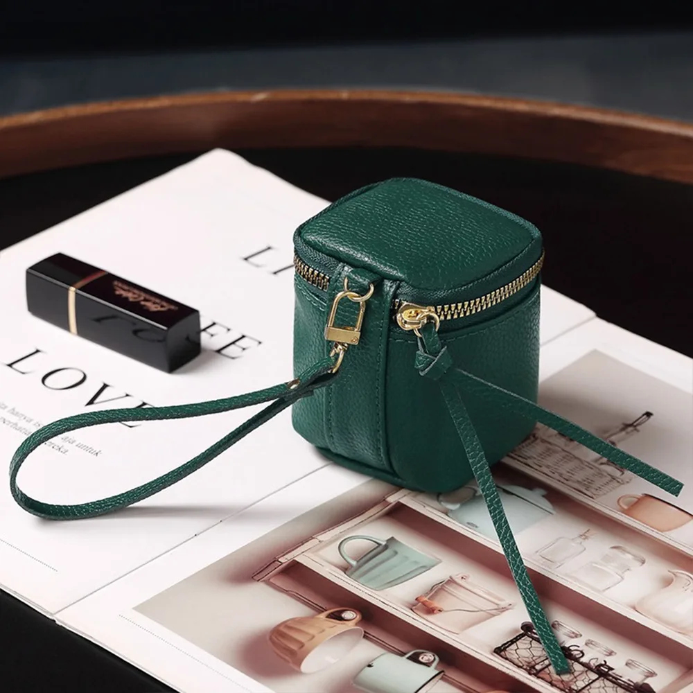 

Portable Lightweight Small Square Coin Purse Waterproof Headphones Storage Makeup Bag Lipstick Storage Wrist Bag Women