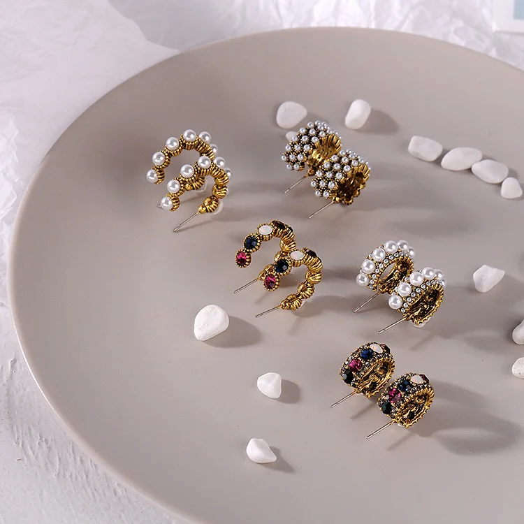 CINDY XIANG New Arrival Rhinestone And Pearl Hoop Earrings For Women Vintage High Quality Small 5 Style For Choose