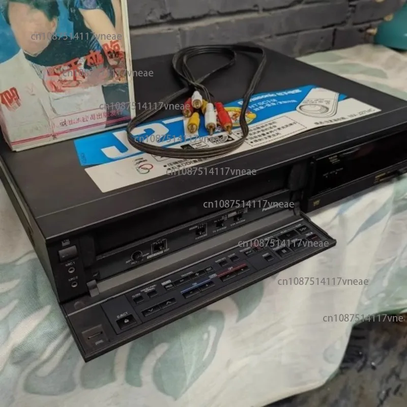 used J27 J25 video recorder plays VHS format large video tape Second hand