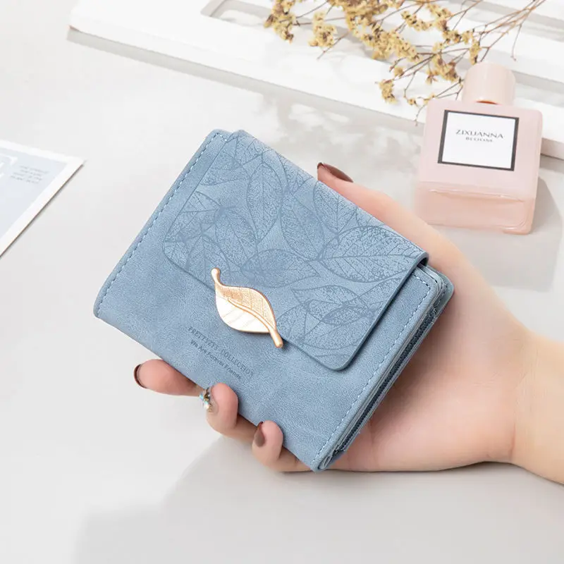 

Wallet for Women 2023 New Short Ladies Wallet with Leaves Pattern Hasp Fashion Retro Matte Coin Purse Mini Card Holder Female