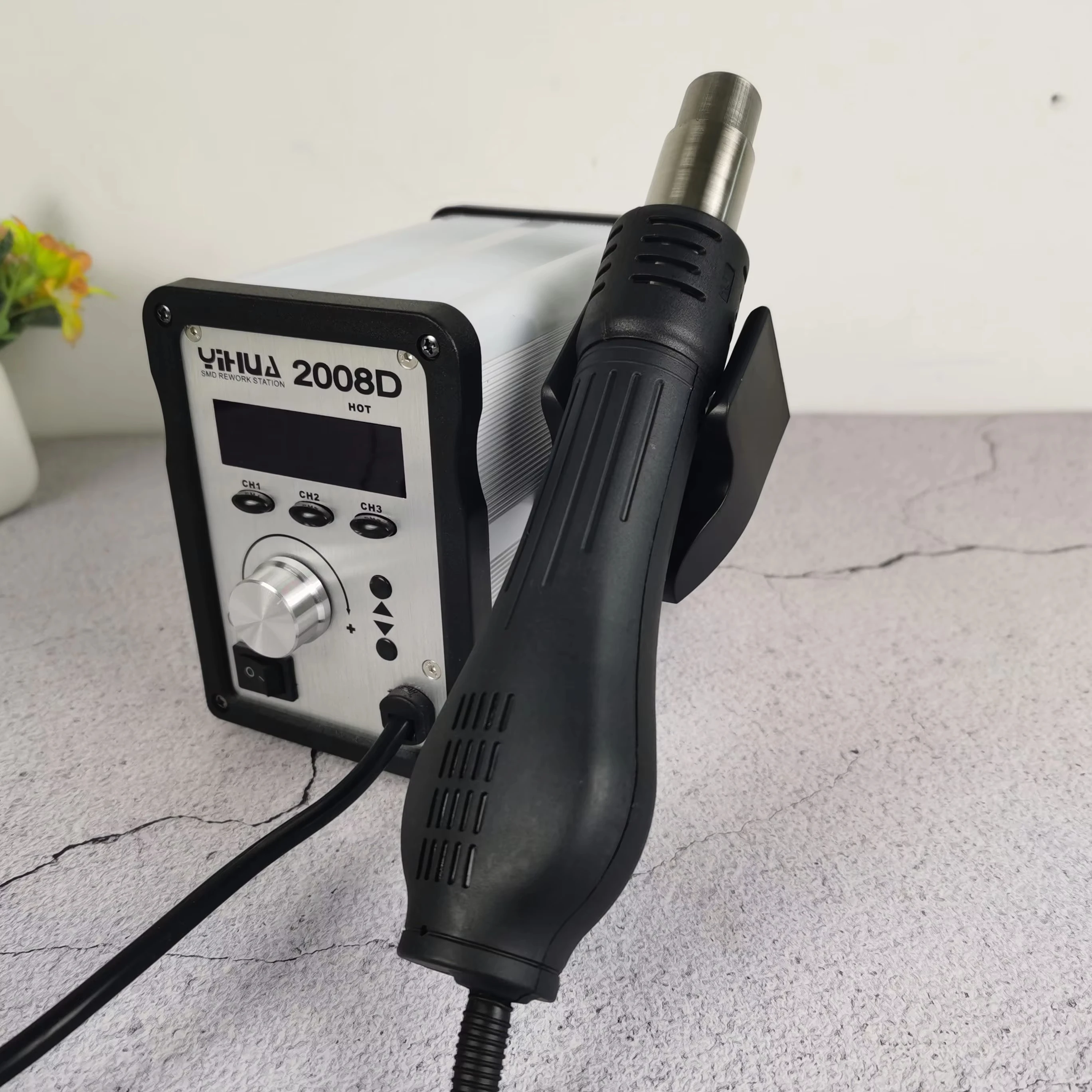 

YIHUA 2008D Hot Air Gun Rework Station 650W LCD Digital display with Heater Bga Rework Station SMD PCB Rework Soldering Station
