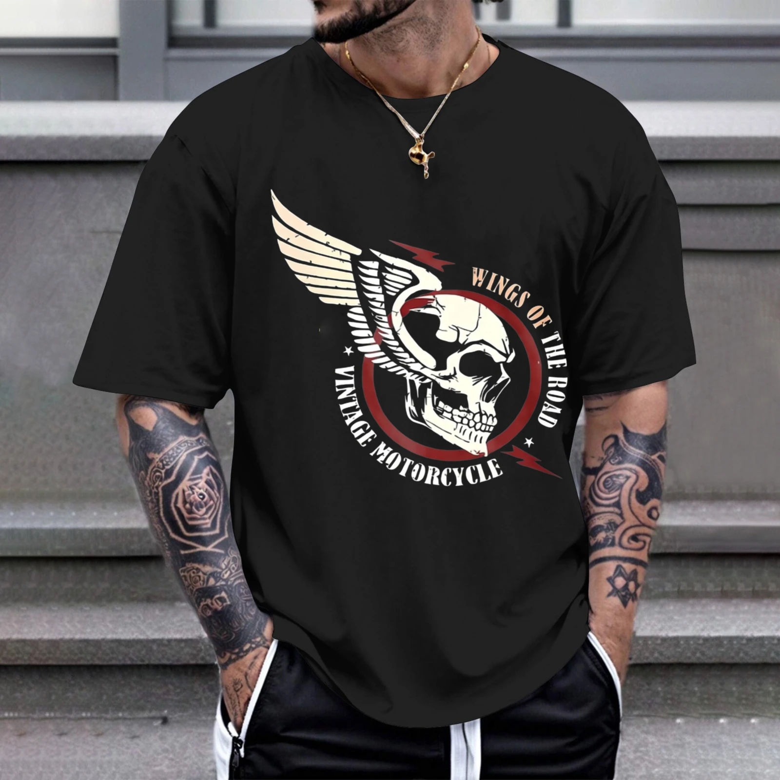 Herren-T-Shirt „Ings Of The Road“ im Vintage-Motorrad-Stil, perfekt für Freizeitkleidung, Partys und Karneval-Outfits.