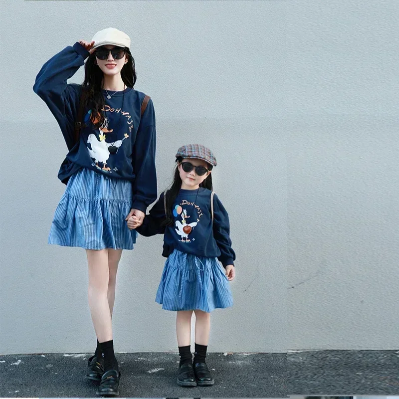 Mom and Baby Girls Matching Two Piece Sets Mother and Daughter Equal Clothes Suit Korean Mummy and Me Sweatshirts Skirts Outfits