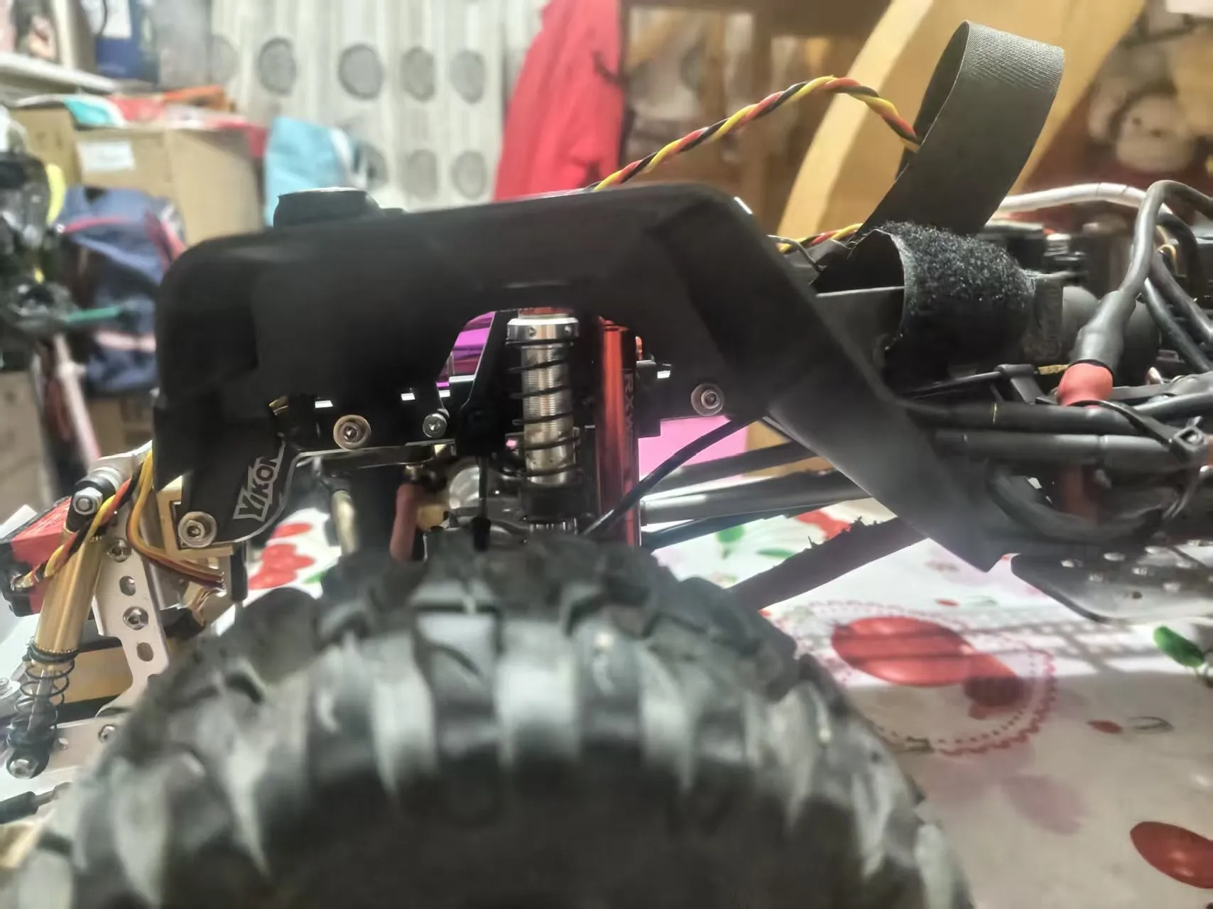 For YIKONG YK4082 1/8 RC Crawler TPU Front Inner Fender Liner 2mm Flexible Upgrade Part 3D Printed No-Drill Front Wheels Only