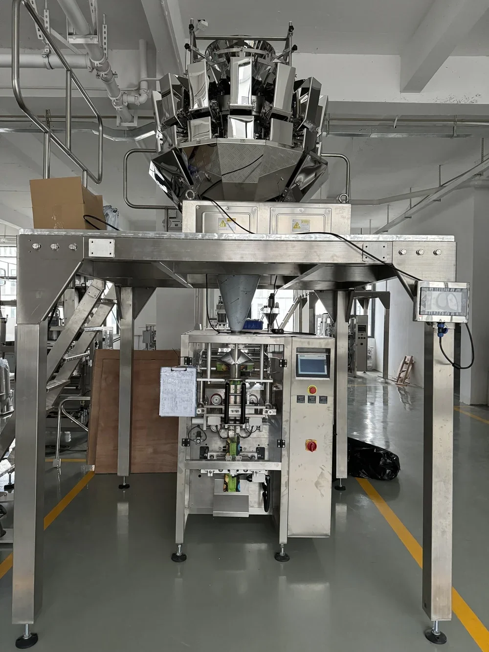 Multifunctional Fully Automatic Vertical Packaging Machine For Chip Scale - Compact Size Easy To Use Packaging Equipment