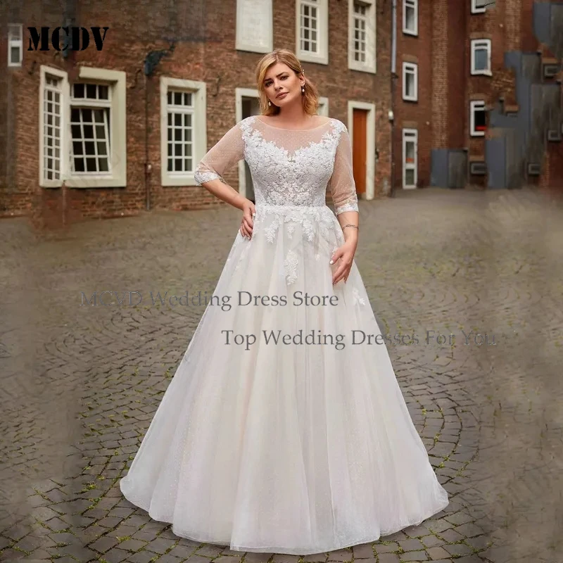 

MCDV Plus Size Wedding Dresses for Women Elegant Scoop 3/4 Sleeves Appliques Bridal Gowns Customized
