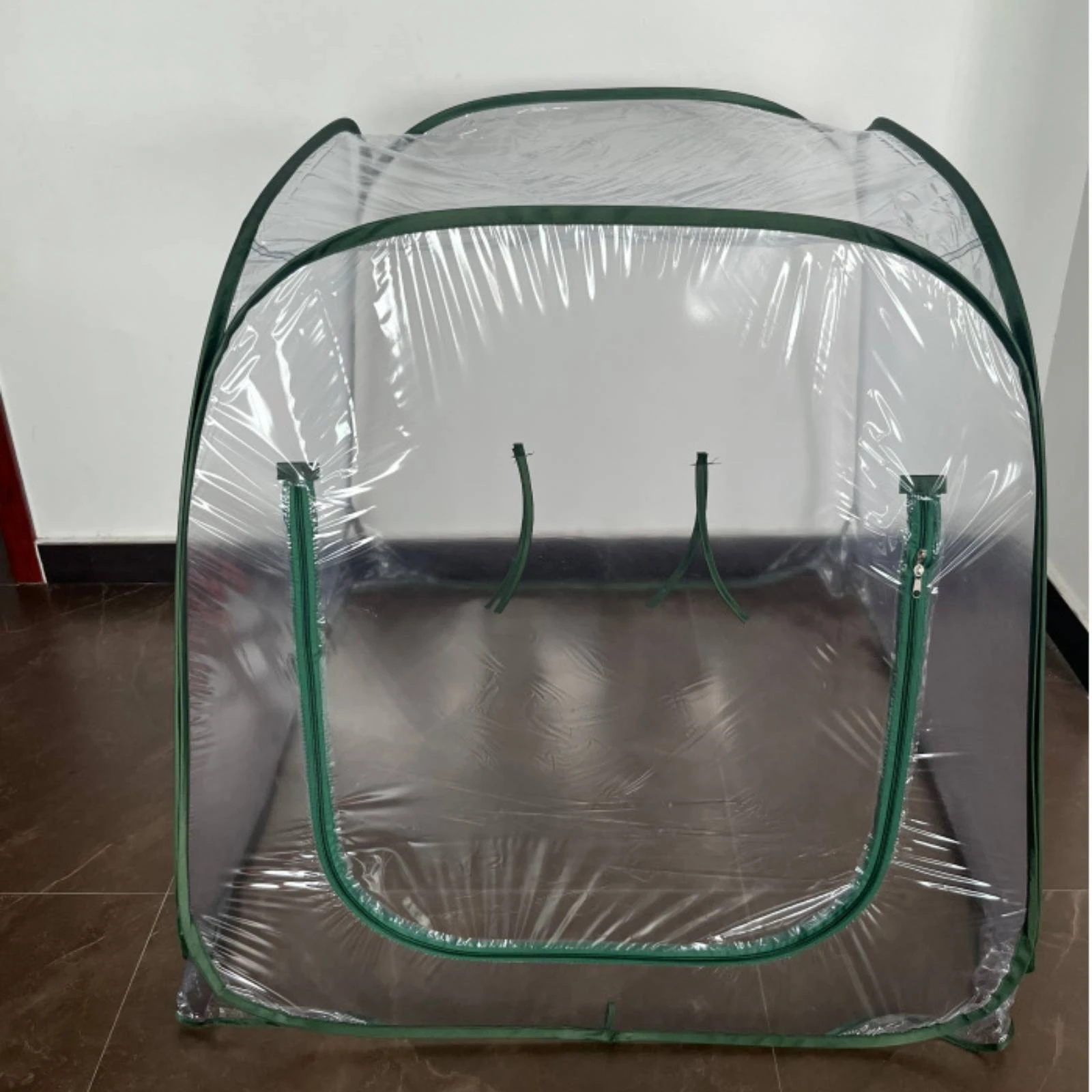 Mini Greenhouse Compact Plant Shelter with Cover Portable Greenhouse Transparent Plant Shelter with Zipper Window Zippered