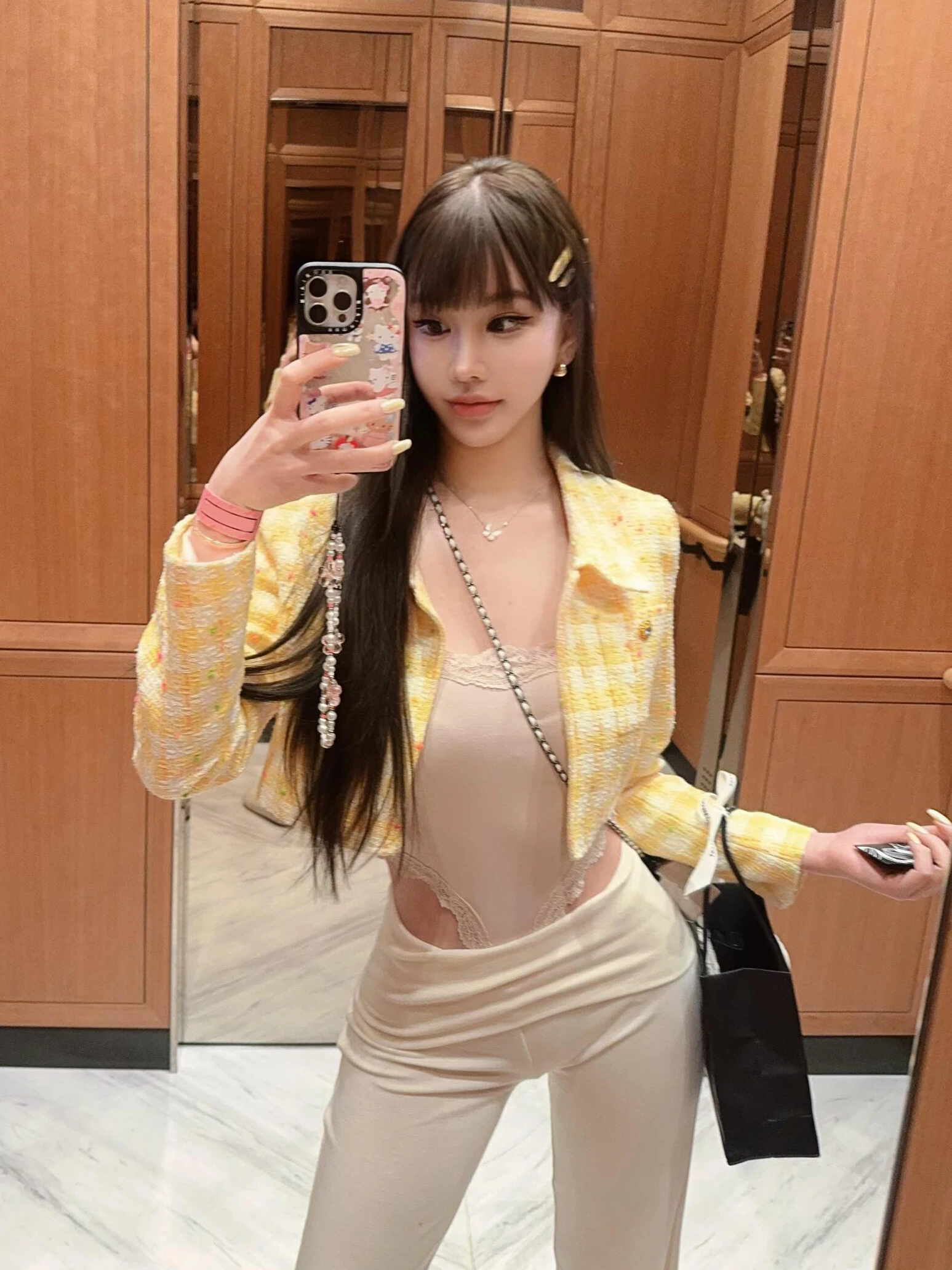 

Короткая стеганая куртка во французском стиле, женская модная элегантная куртка с воротником, корейская уникальная красивая верхняя одежда малого размера для женщин