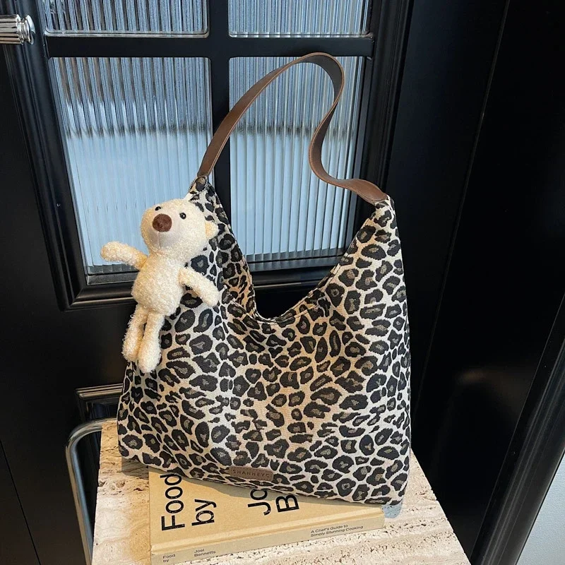 

Холщовые сумки на плечо на молнии, большая вместимость, леопардовый принт, внутренний карман на молнии, 2025 г., высококачественные сумки через плечо для женщин