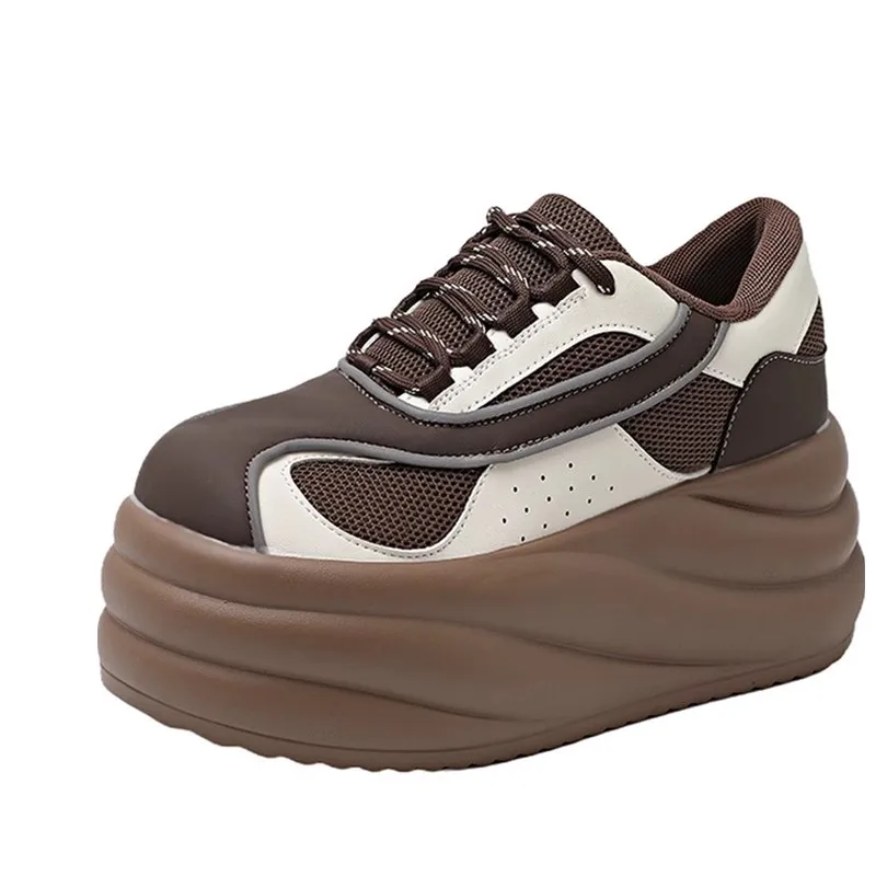 

Новые женские повседневные туфли для скейтборда, замшевые кожаные кроссовки на высокой платформе на каблуке 8 см для женщин, осенние универсальные спортивные туфли на массивном каблуке