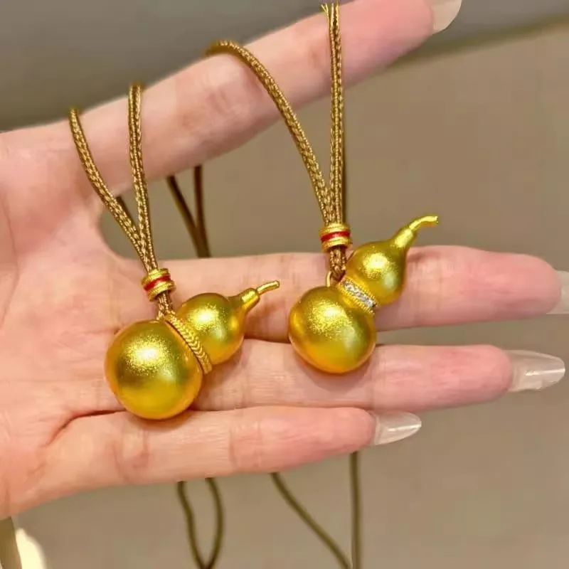 

Подвеска-тыква из золотого песка, покрытая настоящим золотом 18K, с сохранением цвета, по древнему китайскому методу, для мужчин и женщин, универсальная, на длинной шерстяной цепочке