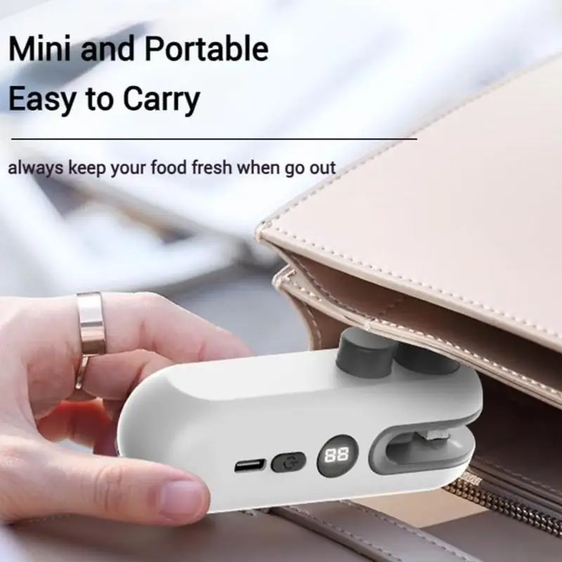 Small Heat Sealer Snacks Bags Sealer เครื่องมือเก็บรักษาอาหารที่สะดวกสบายพื้นผิวพลาสติกสำหรับนักเรียนและนักเดินทาง