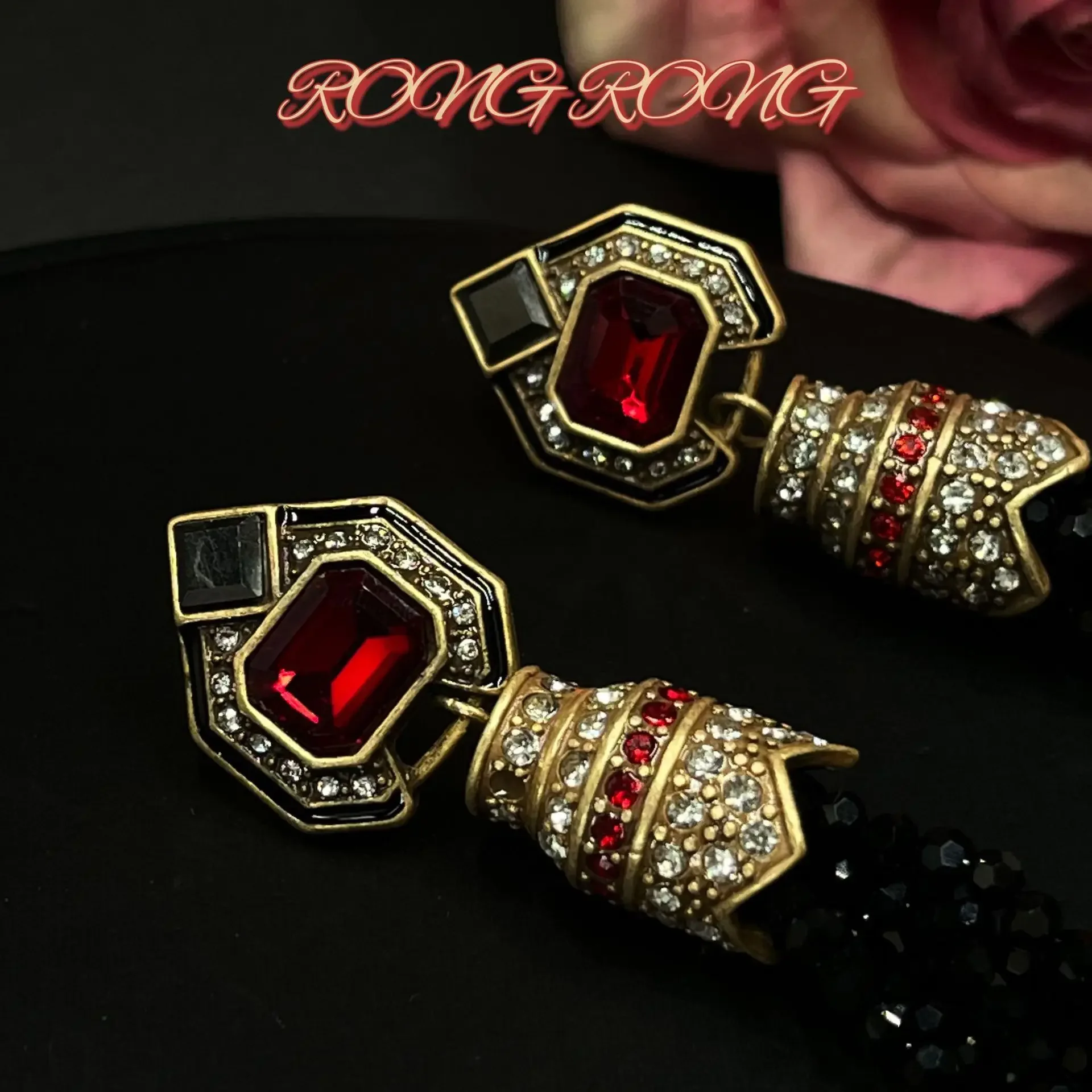 European and American Heavy-duty Retro Shoulder-sweeping Long Tassel Earrings Inlaid with Diamond Gemstones Vintage Earrings