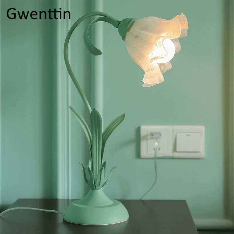 Modern Princess Girl Table Light Pink Flower LED Luminaria Home