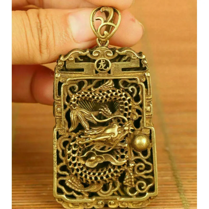 chinese old bronze Hand carving dragon statue netsuke pendant gift Amulets