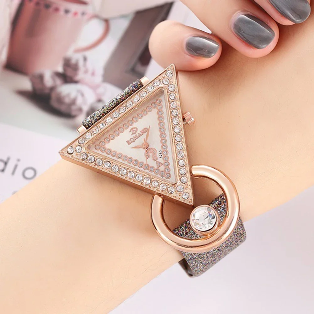 Fashion Quartz Watch Women Watches Top Brand Luxury Diamond Wrist Watch for Women Glitter Leather Triangle Ladies Clocks Gift