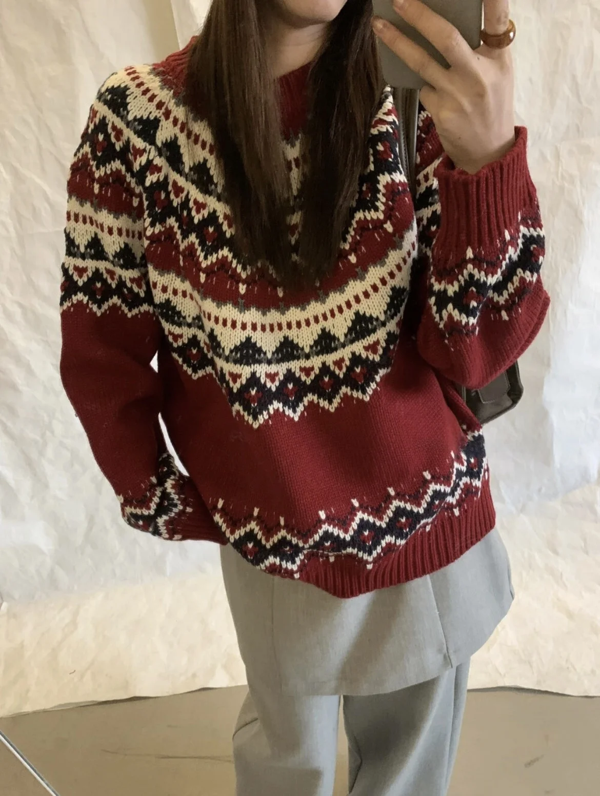 เสื้อสเวตเตอร์ถักลาย Fair Isle สไตล์เรโทร ทรงกลม สำหรับผู้หญิง ฤดูใบไม้ร่วง ฤดูหนาว เสื้อคลุมกันหนาว ซีรีส์ Cisas ทรงโอเวอร์ไซส์ แขนยาว