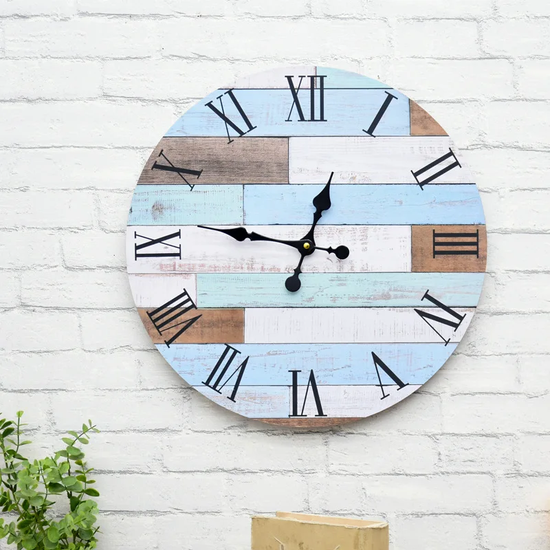 

European antique color matching wall clock wooden