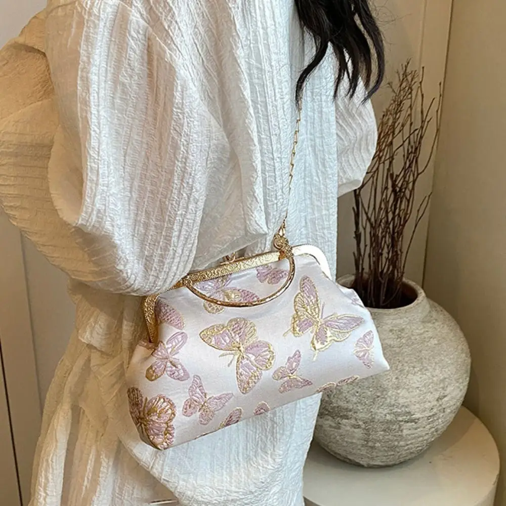 

Butterfly Pattern Chinese Style Handbag Wrist Bag Kiss Lock Retro Embroidery Crossbody Bag Cheongsam Accessories Shoulder
