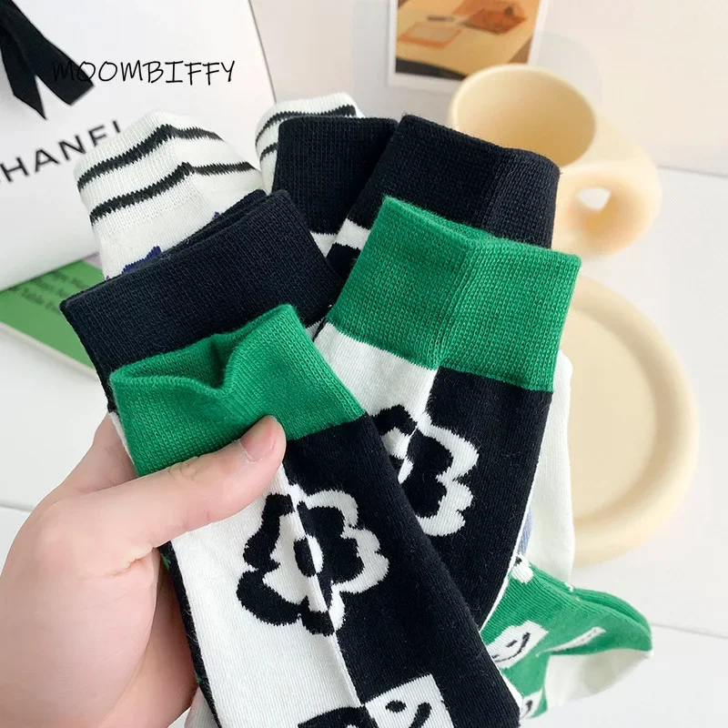 

New Fashion Women Socks Cow Cute Ins Tide Tube Sock for Girls Green Plaid Plaid Sports Skateboard Diamond Cotton Socks Meias
